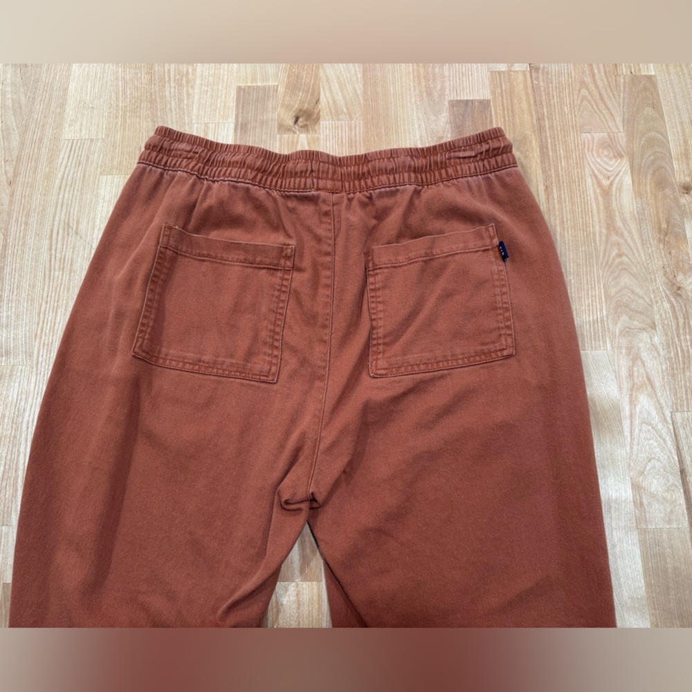Gap Women’s Mid Rise Easy Twill Pants in Gingerbread - Picture 5 of 5